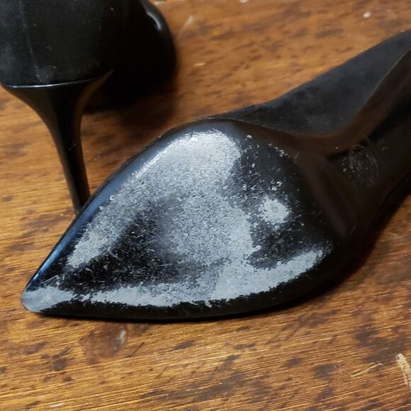 FREE SHIPPING! Vintage Versace black suede classic heels size 38 pointed toe - Picture 5 of 9